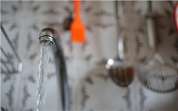 В Красноярске из-за коммунальной аварии десятки домов остались без воды