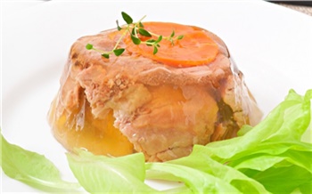 Красноярцам рассказали о пользе и вреде холодца