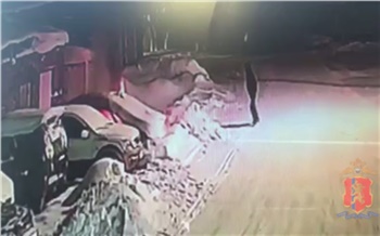 Зеленогорец поджег проданный автомобиль, чтобы не возвращать долг