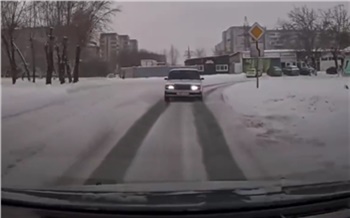 В Красноярске молодой водитель насобирал более 40 штрафов