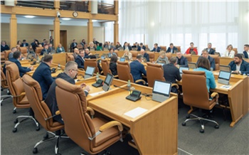 Почетным ветеранам Красноярска назначили ежегодные выплаты