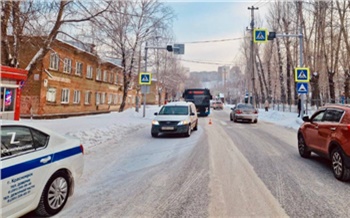 В Красноярске ребенок попал в больницу после ДТП на пешеходном переходе