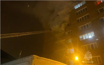 В Дивногорске при пожаре в общежитии пострадали два человека