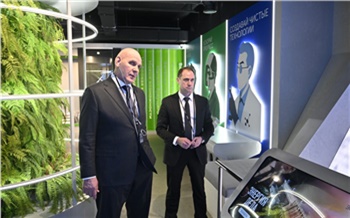 Олимпийский чемпион Александр Карелин представил проект Выбор Сильных в национальном центре Россия в Красноярске