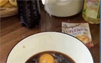 Роспотребнадзор предупредил о вреде блинов на Кока-коле