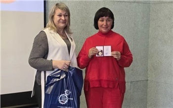 В Красноярском крае еще 54 человека получили звание Почетный донор России