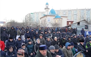 Мусульмане Красноярского края празднуют Ураза-байрам