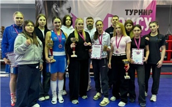 Красноярские спортсменки завоевали 10 медалей на международном турнире по боксу