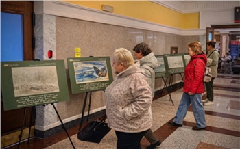 В Красноярске на ж/д вокзале прошла акция Шла весна сорок первого года