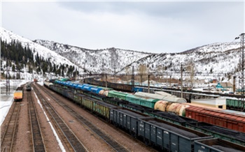 За три месяца перевозки угля на экспорт из Хакасии в восточном направлении увеличились в 2,7 раза