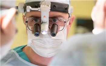 Красноярские кардиохирурги спасли девочку со взрослым заболеванием сердца