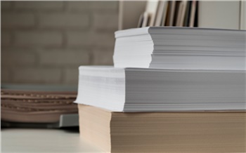 В Красноярске владелец пунктов выдачи заказов похитил офисную бумагу на 10 млн рублей