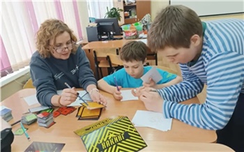 Волонтеры компании Эн провели для подростков Дивногорска серию образовательных игр