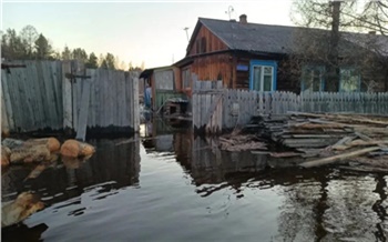 В Богучанском округе спасатели эвакуировали людей из-за подъема воды в реке Хожо
