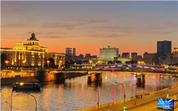 В Москве в день летнего солнцестояния продолжительность светового дня составит более 17,5 часа