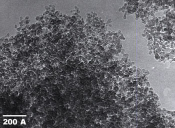 Так выглядит наноалмазный порошок - серая неприглядная пыль