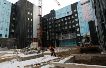 Стройплощадка нового онкоцентра. Фото Игоря Михайлишина