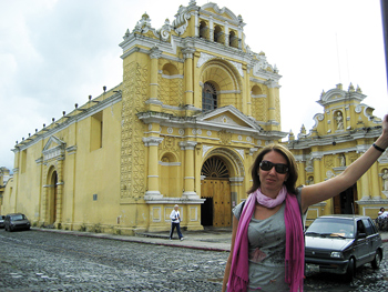 Антигуа - древняя-столица-Гватемалы