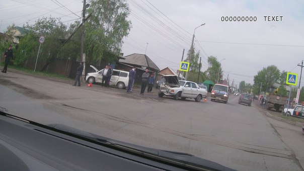 Младенец попал в реанимацию после ДТП на ул. Березина в Красноярске