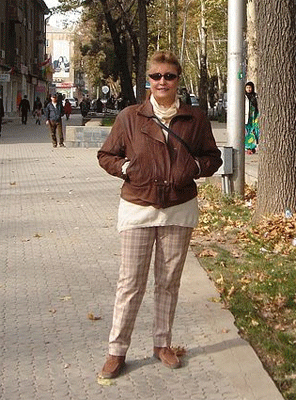 На улице Рудаки (Ленина), г. Душанбе, 2009 г.
