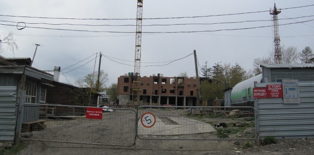 К. Маркса-Пушкина-Советская-Гоголя 3 секции (9, 9 и 16 этажей), срок сдачи 4 квартал 2011 года