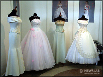 Выставка свадебных платьев