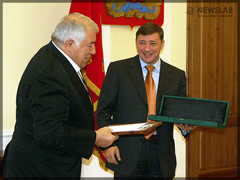 Награждение Дмитрия Миндиашвили