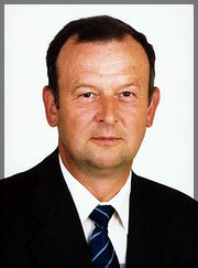 Мирослав Костелка (http://www.gov.spb.ru/today?newsid=31176)