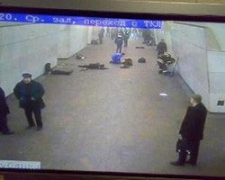 Взрыв в московском метро, фото http://top.rbc.ru/incidents/29/03/2010/385777.shtml