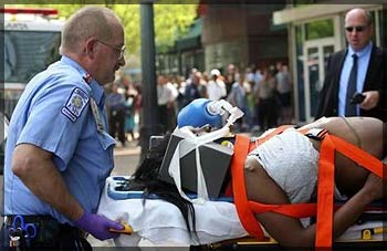 http://www.theage.com.au/news/world/fatal-shooting-at-cnn-headquarters/2007/04/04/1175366275479.html
