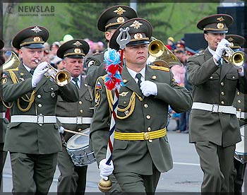 Участники оркестра красноярского гарнизона Внутренних войск России