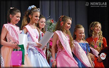 Победительницы регионального отборочного тура международного детского конкурса красоты и талантов «Little Miss World – Сибирь 2007»
