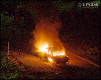 В Академгородке Красноярска около трех часов ночи 1 июня сгорел припаркованный во дворе жилого дома №20 автомобиль «Москвич»