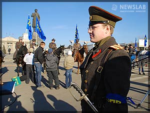 7 ноября ЛДПР провела в Красноярске мероприятия, посвященные 90-й годовщине октябрьского переворота