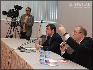 Фото: На пресс-конференции губернатора Красноярского края Александра Хлопонина