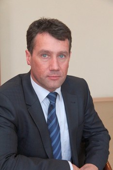Управляющий директор красноярского цементного завода Юрий Козловский