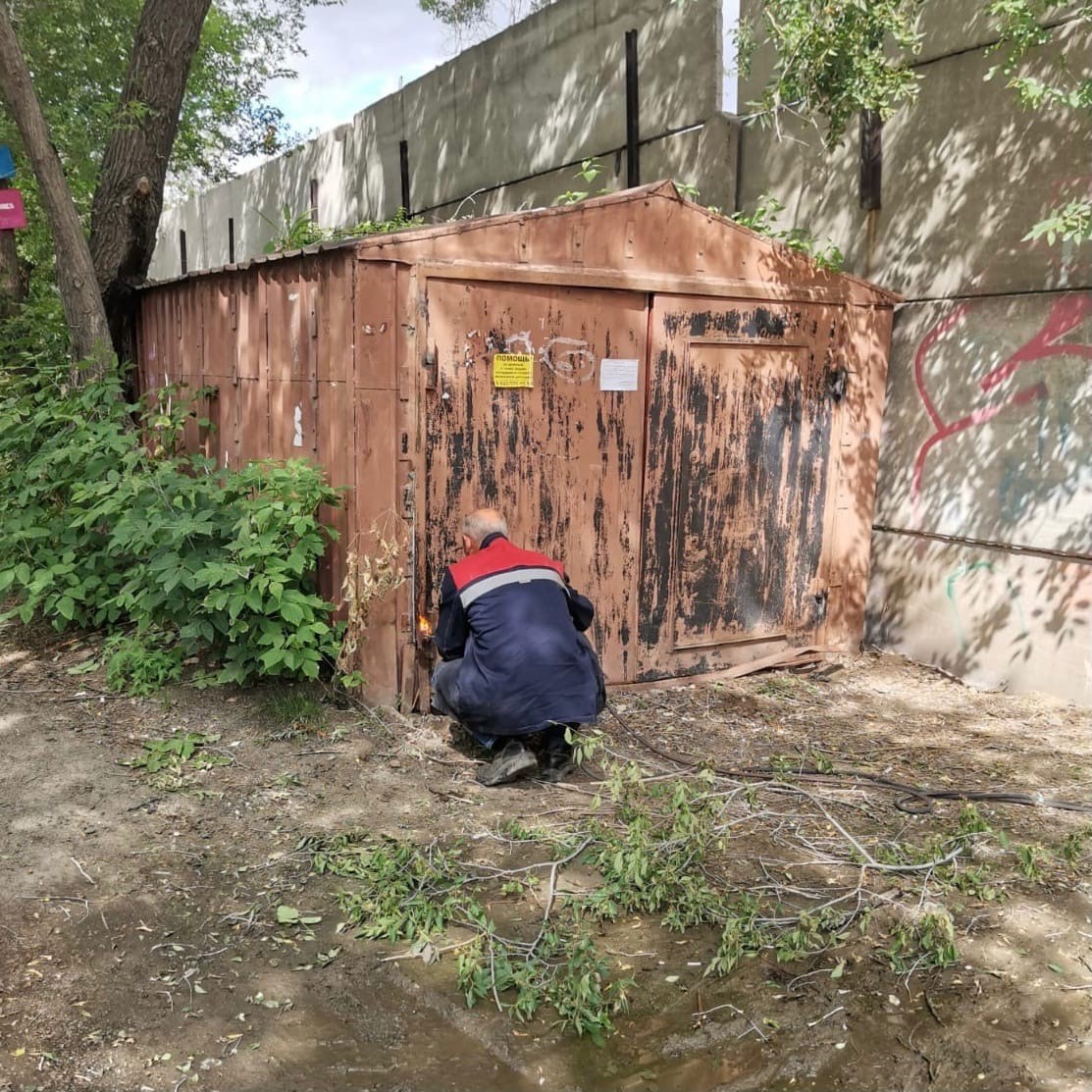 В районе ТЦ «Красноярье» сносят мешающие благоустройству гаражи |  24.08.2021 | Красноярск - БезФормата