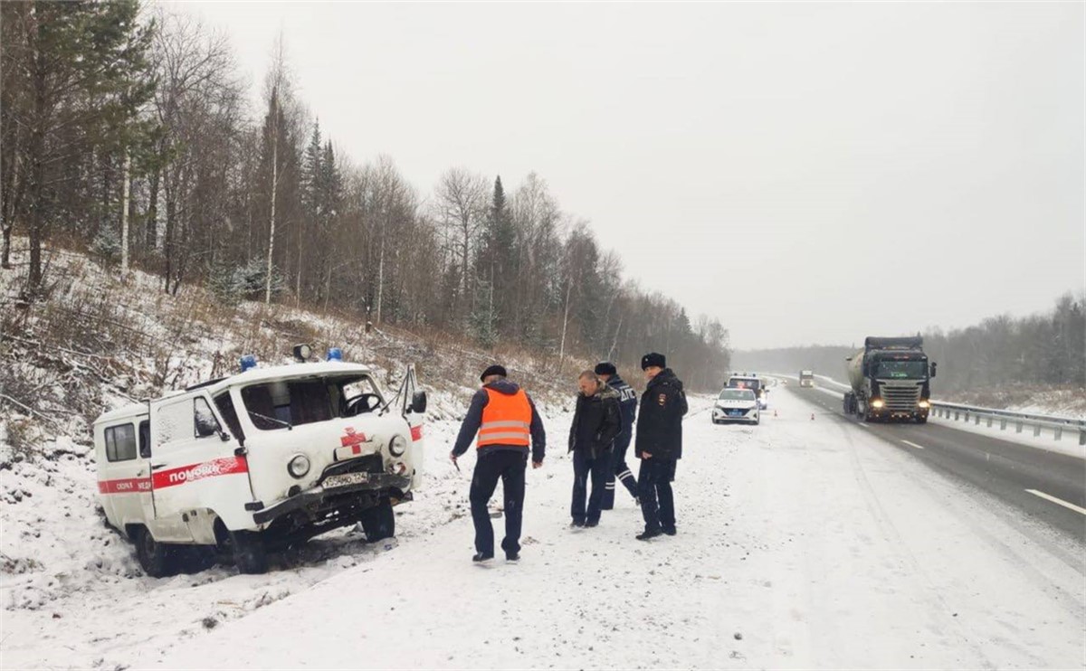 Фельдшер скорой и пассажир легковушки погибли в авариях на трассах  Красноярского края | 03.11.2023 | Красноярск - БезФормата