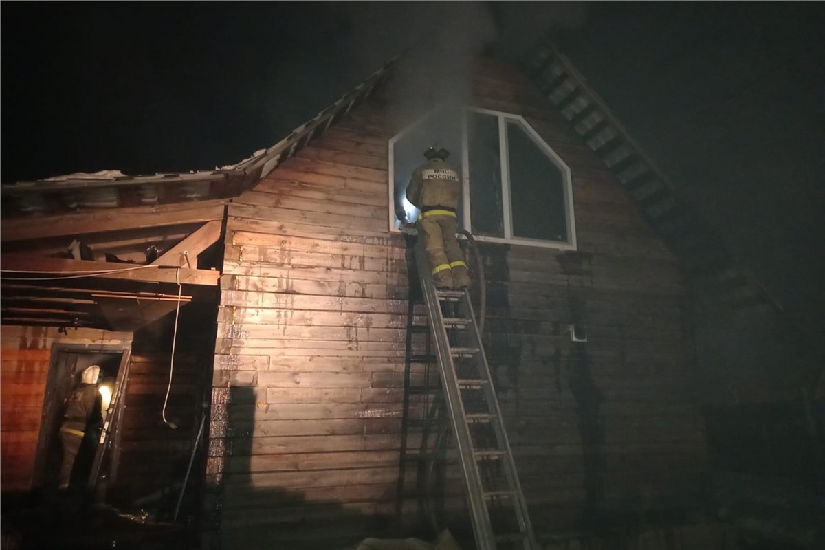 В Канске при пожаре в частном доме погибли двое детей. Возбуждено уголовное  дело | 27.01.2024 | Красноярск - БезФормата