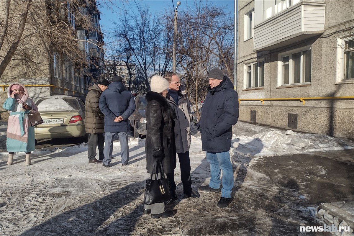 В Октябрьском районе Красноярска проверили дворы УК «ЖСК» | 06.02.2024 |  Красноярск - БезФормата