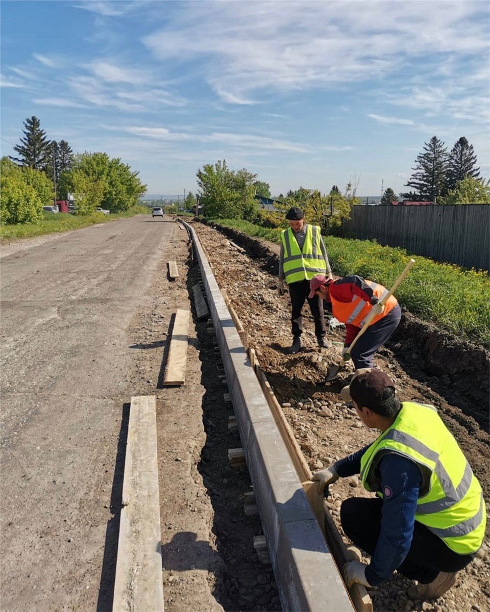 В Красноярске активизировали ремонт дорог | 04.06.2024 | Красноярск -  БезФормата