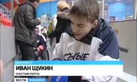 Красноярские хоккеисты сыграли с детьми с ограниченными возможностями