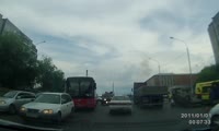 Последствия ДТП на ул. Республики — Железнодорожников
