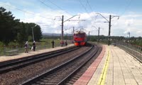 Правила поведения на железной дороге красноярцам напомнила Музыкальная электричка