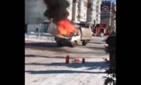 Возгорание автомобиля на ул. 78 Добровольческой бригады