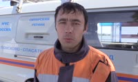 Сибирские спасатели эвакуировали пострадавшую в горах туристку при помощи вертолета