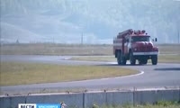 Красноярские пожарные устроили состязания на гоночной трассе
