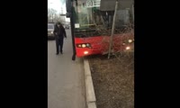Авария  автобуса № 90 в Красноярске