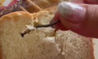 Гвоздь в хлебе