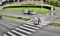 Госавтоинспекторы Зеленогорска привлекли к ответственности автолюбительницу, не пропустившую пешеходов